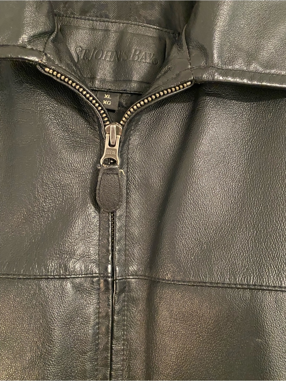 St. John's Bay Mens XL Black 100% Leather Jacket Full Zip Lined Coat Moto Goth - Picture 9 of 12